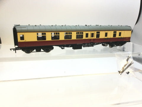 Bachmann 39-077E OO Gauge BR Maroon/Cream Mk1 Brake Corr 2nd Coach E34139