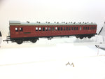 Bachmann 39-602 OO Gauge BR Maroon Birdcage Brake Third Lavatory Coach S3500S