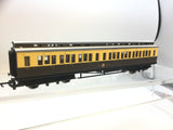 Hornby R4222A OO Gauge GWR Clerestory Composite Coach 3163
