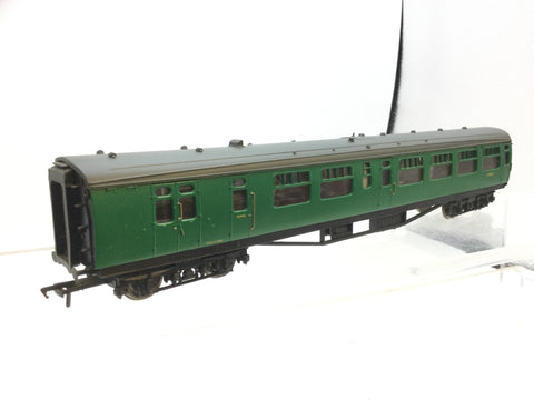 Bachmann 34-500B OO Gauge BR Green Bulleid Brake 3rd Coach S3962S