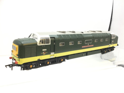 Bachmann 32-525 OO Gauge BR Green Class 55 Deltic D9004 Queens Own Highlander