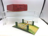 Hornby Trains 42320 O Gauge No 1 Level Crossing