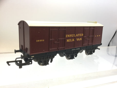 Hornby R6242 OO Gauge 6 Wheel LMS Insulated Milk Van