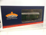 Bachmann 39-527B OO Gauge SR PMV Parcels & Miscellaneous Van BR Green