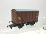 Dapol B721 OO Gauge BR Banana Van B881804