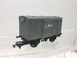 Dapol B382 OO Gauge LMS Vent Van Grey 508587