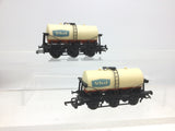 Lima 305641 OO Gauge 6 Wheel Milk Tank St Ivel x2