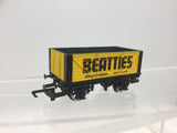 Hornby R028 OO Gauge 7 Plank Wagon Beatties