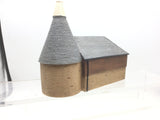 Hornby R8568 OO Gauge Skaledale Oast House