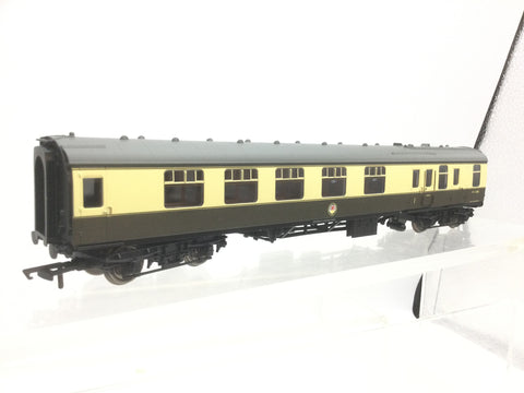 Hornby R40021 OO Gauge BR Choc/Cream Mk1 Brake Composite Corridor Coach W21083