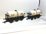 Dapol B762 OO Gauge UD 6 Wheel Milk Tank Wagon x2 (RENUMBERED)