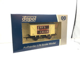 Dapol 4F-012-047 OO Gauge Ventilated Van Frys Chocolate Cream No.1