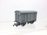 Hornby R1075 OO Gauge SR 12t Double Vent Van M16485
