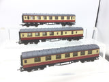 Hornby R421/R424 OO Gauge BR Crimson/Cream Stanier Coach x3