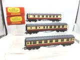 Hornby R421/R424 OO Gauge BR Crimson/Cream Stanier Coach x3