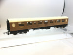 Hornby R937 OO Gauge LNER Teak Thompson Coach 1010