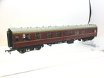 Bachmann 39-026F OO Gauge BR Maroon Mk 1 Corr 2nd Coach W24165