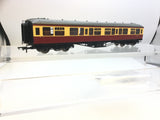 Hornby R4405A OO Gauge BR Red/Cream Hawksworth 3rd Class Coach W856W