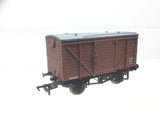 Bachmann 37-802 OO Gauge BR 12t Single Vent Van M501723