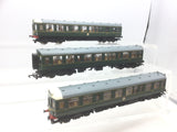 Hornby R2297D OO Gauge BR Green 3 Car Class 110 DMU