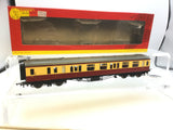 Hornby R4408A OO Gauge BR Red/Cream Hawksworth Composite Brake Coach W7373W