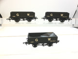 Bachmann 37-068 OO Gauge GWR 5 Plank Wagon Wooden Floor x3 (RENUMBERED)