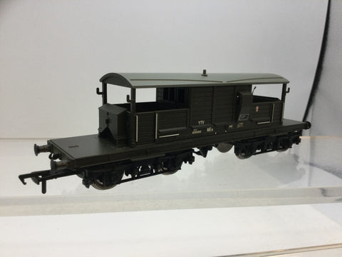 Bachmann 33-826B OO Gauge 25t Queen Mary YTV Brake Van ADS56302