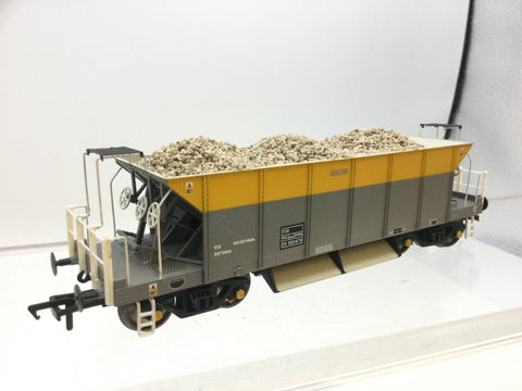 Bachmann 38-131 OO Gauge BR Departmental YGB Seacow Ballast Wagon DB982473