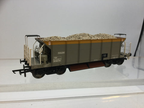 Hornby R6329A OO Gauge Departmental Sealion Wagon DB982782