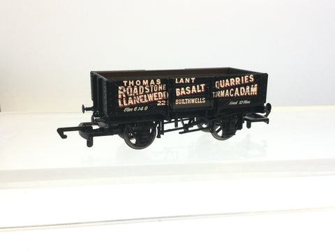 Hornby R6491 OO Gauge 5 Plank Wagon Thomas Lant Roadstone 223