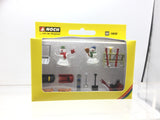 Noch 14836 HO/OO Gauge In the Winter Accessory Set