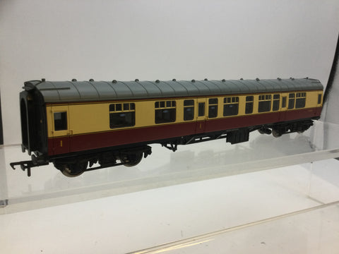 Bachmann 39-127C OO Gauge BR Red/Cream Mk1 CK Corr Composite Coach M15192