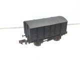 Dapol 2F-013-066 N Gauge GWR Gunpowder Van W105730 Weathered