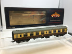 Bachmann 39-054A OO Gauge BR Choc/Cream Mk1 2nd Open Coach W4739