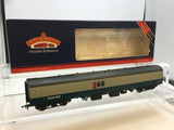 Bachmann 39-420X OO Gauge BR/Royal Mail TPO Sorting Van M80300