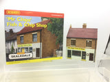 Hornby R8558 OO Gauge Skaledale Mr Chips Fish and Chip Shop