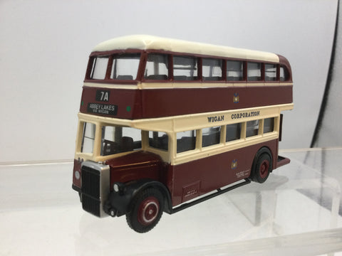 EFE 16101 OO/1:76 Gauge Leyland Titan PD2 Bus Wigan Corporation