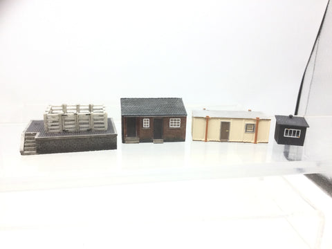 Job Lot of Graham Farish Scenecraft N Gauge Cattle Dock/Cabin/Huts