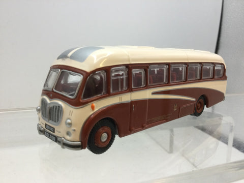 EFE 18711 OO/1:76 Gauge Bedford SB Duple Vega Bus Bolton Transport