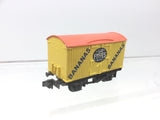 Peco NR-P140 N Gauge Vent Van Fyffes Bananas