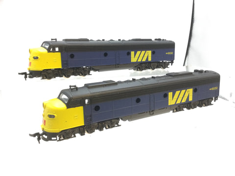 IHC 1954 HO Gauge EMD E8A/B Diesel Locos Via Rail 6530
