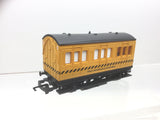 Hornby R296 OO Gauge Track Cleaning Coach (L1)(BOXED)