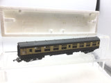 Lima 305362 OO Gauge BR Choc/Cream Mk1 SK Coach W26070 (Tray)
