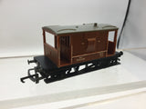 Triang R16A OO Gauge BR Standard Brake Van B952698