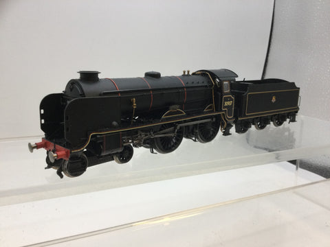 Hornby R3194 BR 4-4-0 Schools BR Black Class 30937 'Epsom'