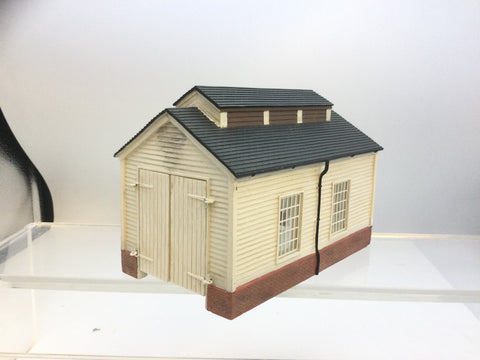 Bachmann 44-009 OO Gauge Single Road Small Wooden Engine Shed