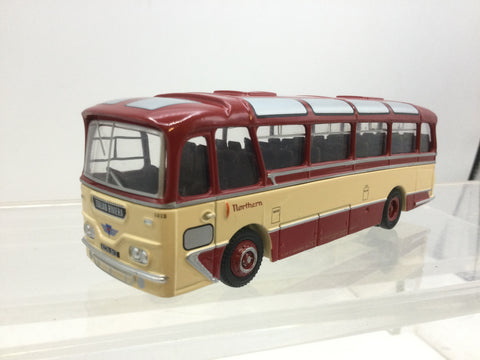 EFE 12116 OO/1:76 Gauge Harrington Cavalier Bus Northern