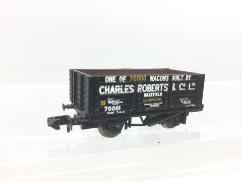 Graham Farish 373-175 N Gauge 7 Plank Wagon Charles Roberts, Wakefield