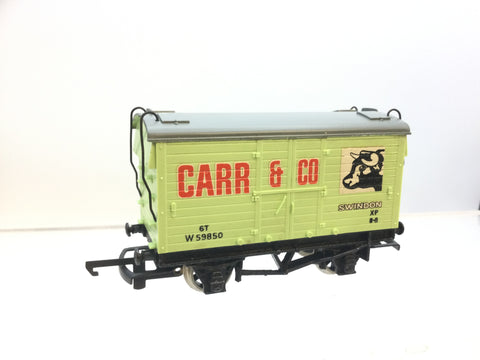 Wrenn W5027 OO Gauge Refrigerated Van Carr & Co
