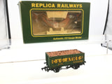 Replica 13204 OO Gauge 7 Plank Wagon C&G Ayres, Reading (Load Fitted)